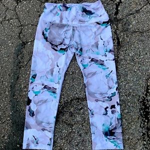 Floral print cropped leggings